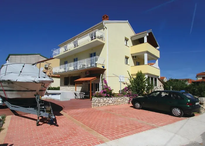 Biograd 2 Floor Apartmán